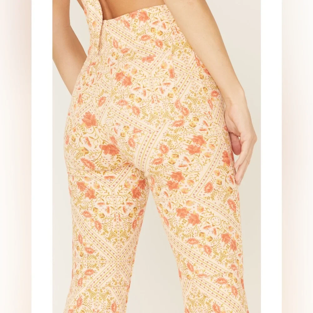 SHOW ME YOUR MUMU WOMEN'S BELMONT PAISLEY PRINT PULL ON TROUSER PANTS - Picture 4 of 9